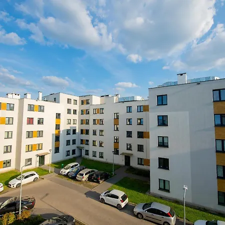 Karpia - 50m2, Parking, Balcony - By Rentujemy Apartman