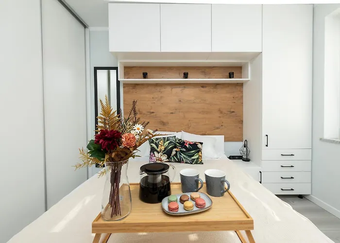 דירה Karpia - 50m2, Parking, Balcony - By Rentujemy פוזנן